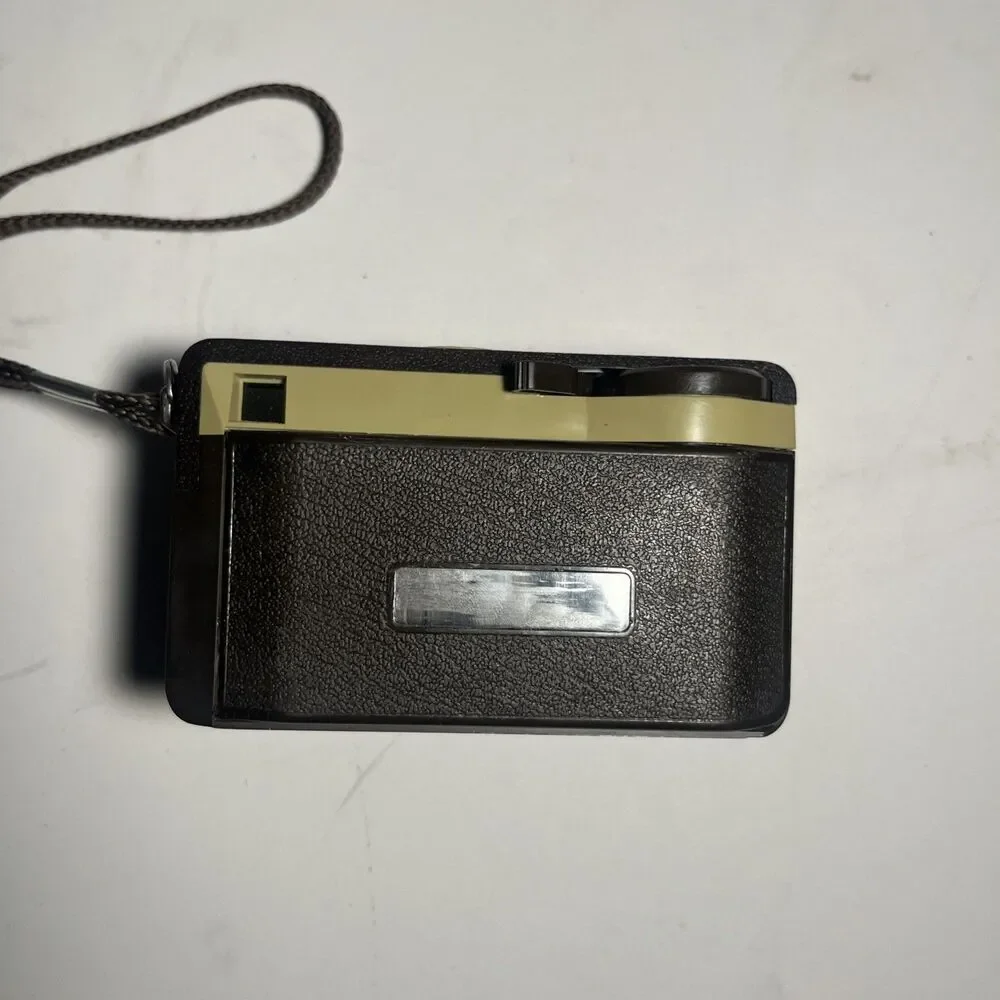 Vintage Kodak Deportiva Camera - Made in Brazil 1970